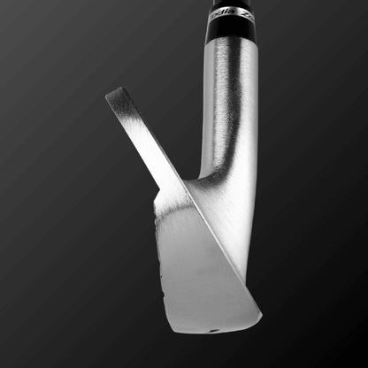 Zodia Half Crocodile golf club head showcasing its elegant, simple design and S20C head material.